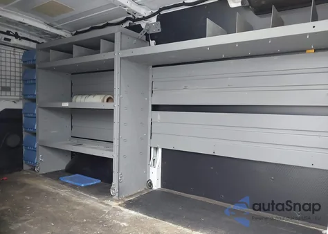 2019 Ford Transit-250 z USA, uszkodzony, nr VIN 1FTYR1YM6KKB87869